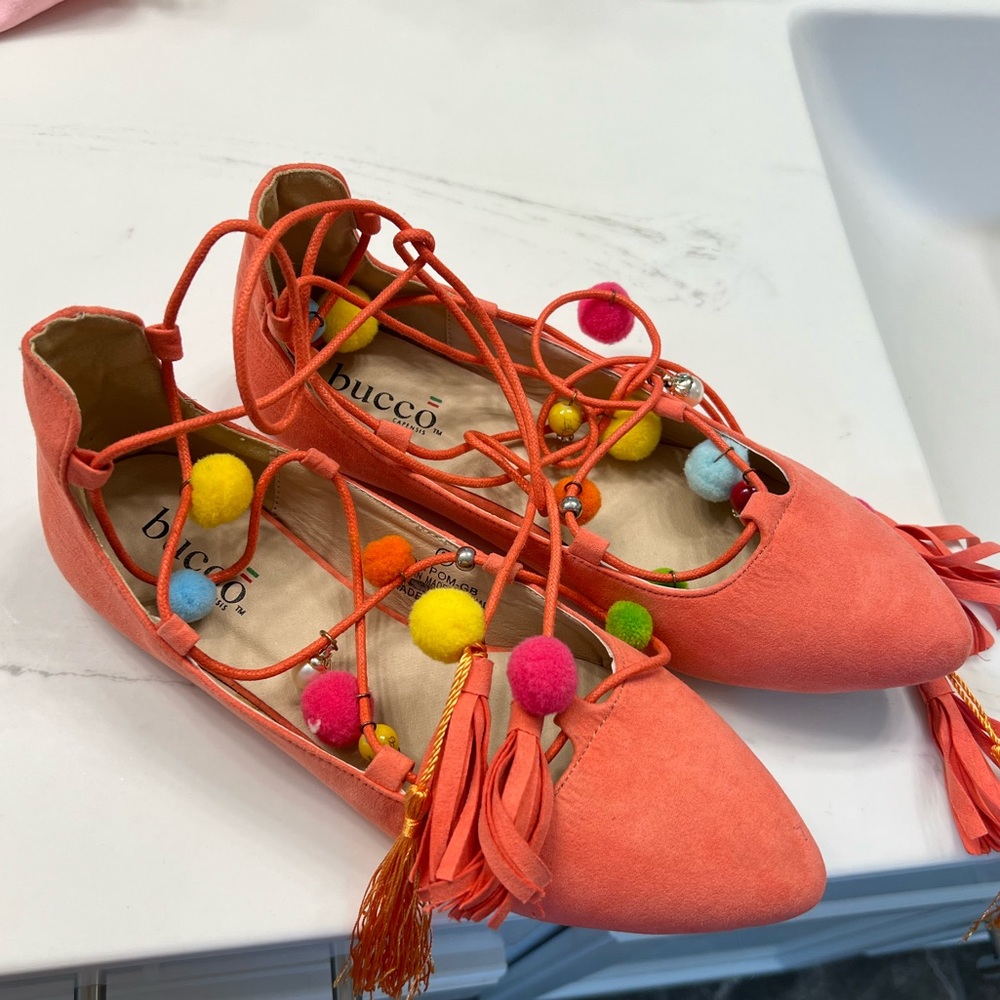 Size 8.5 - Coral Decorative Flats